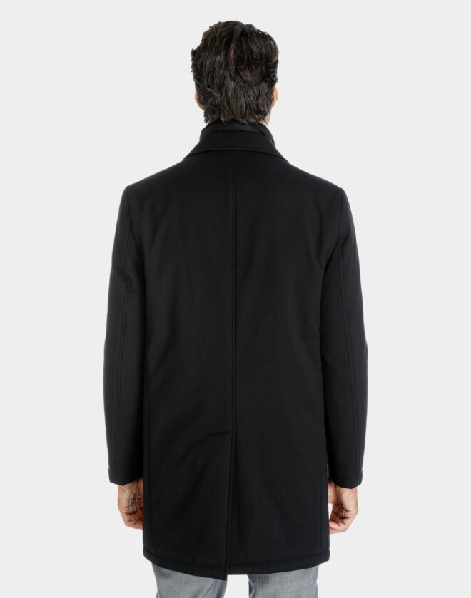 Cappotto tecnico nero in tessuto diagonale waterproof con scaldacollo