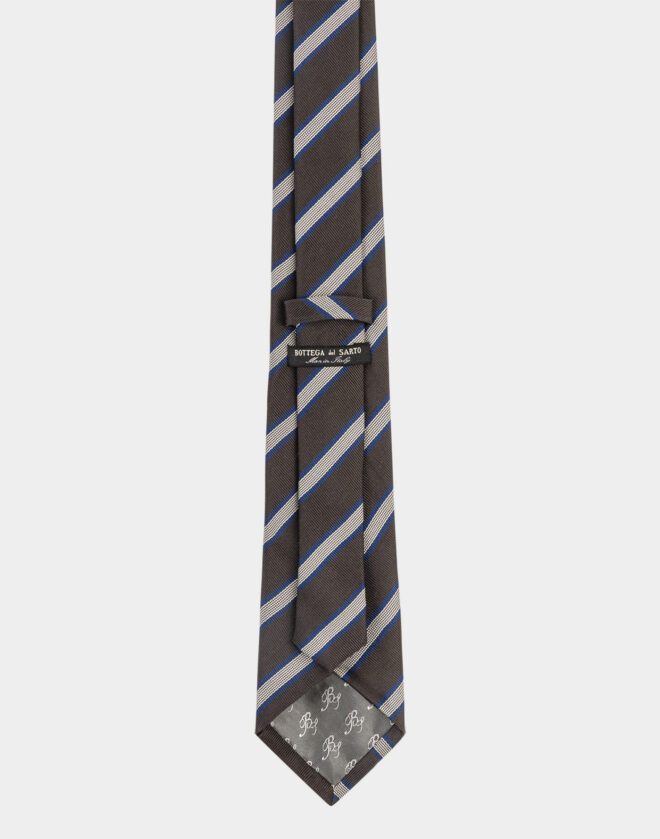 Cravatta in seta grigio scuro con fantasia Regimental
