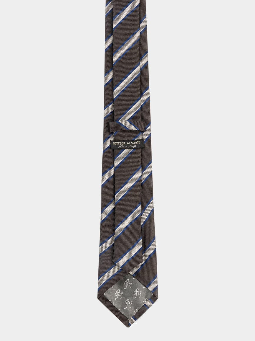 Cravatta in seta grigio scuro con fantasia Regimental
