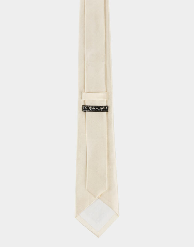 Cravatta in raso di seta panna